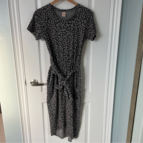 Smash and Tess leopard midi dress size small - Picture 3 of 6